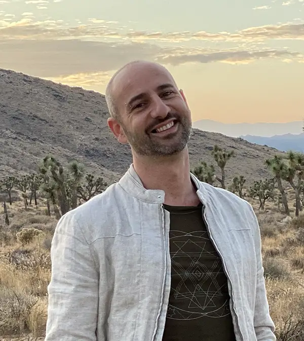 Oded, founder of Serenities